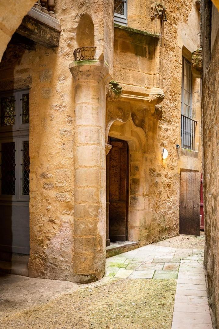 Ferienwohnung L'Intimiste - Place De La Liberte Sarlat Exterior foto